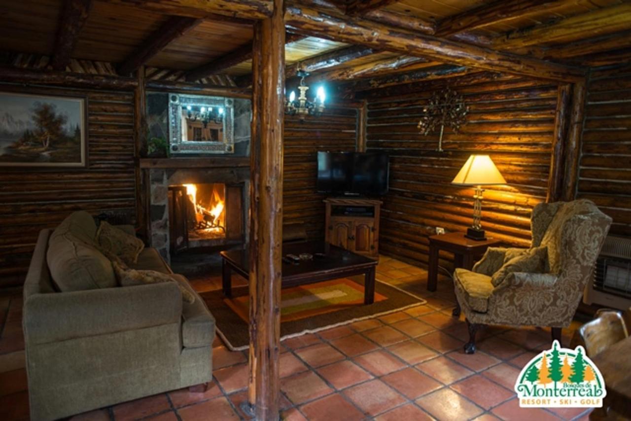 Hotel Bosques De Monterreal San Antonio de las Alazanas Exteriér fotografie