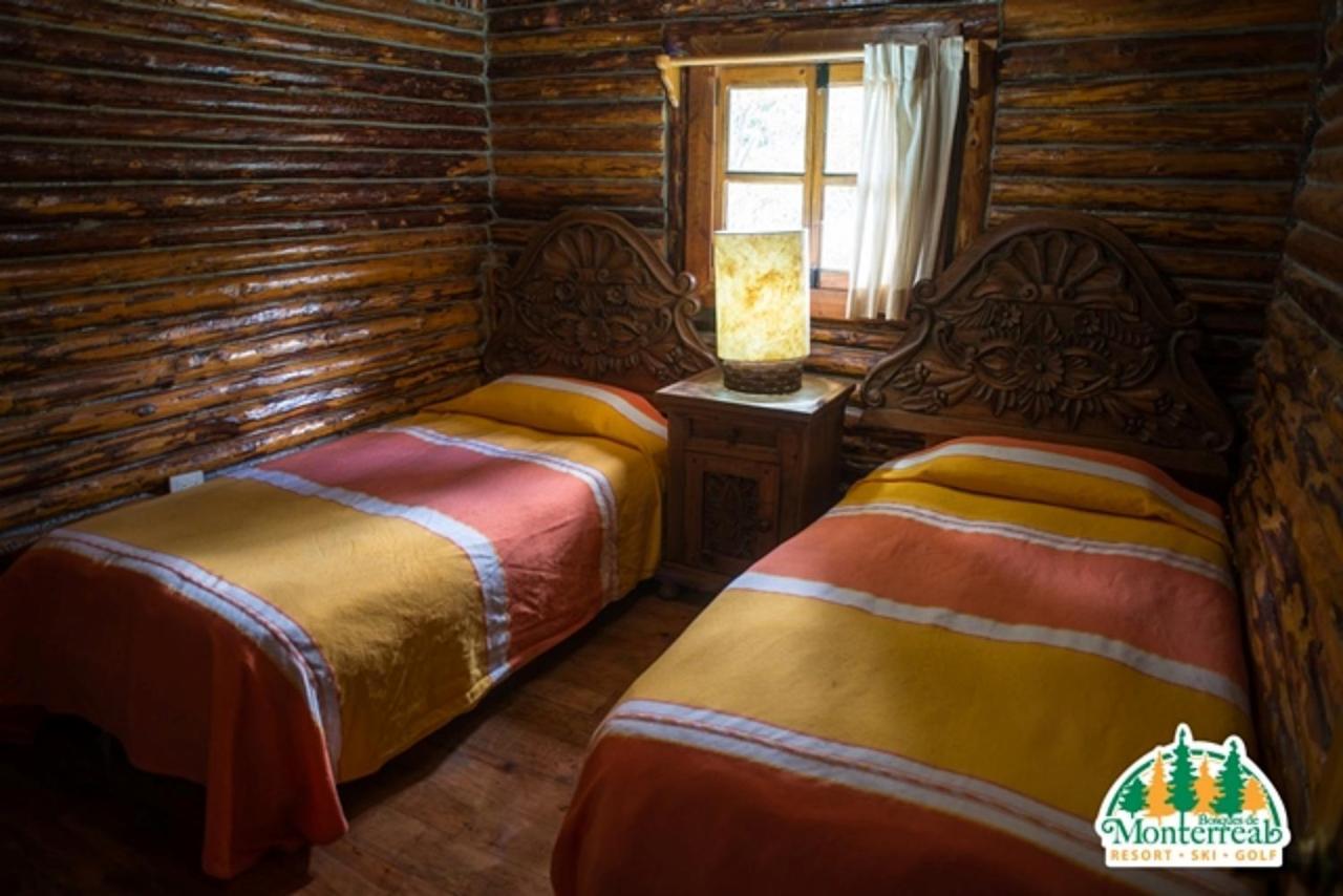 Hotel Bosques De Monterreal San Antonio de las Alazanas Exteriér fotografie