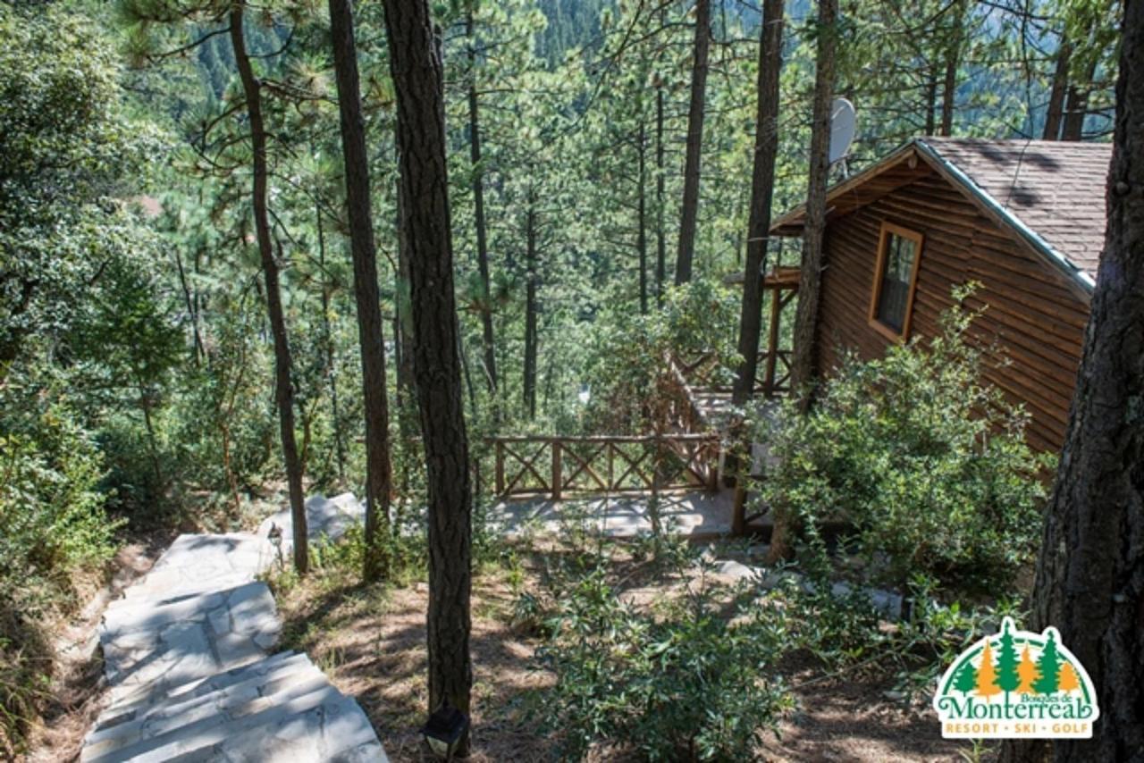 Hotel Bosques De Monterreal San Antonio de las Alazanas Exteriér fotografie