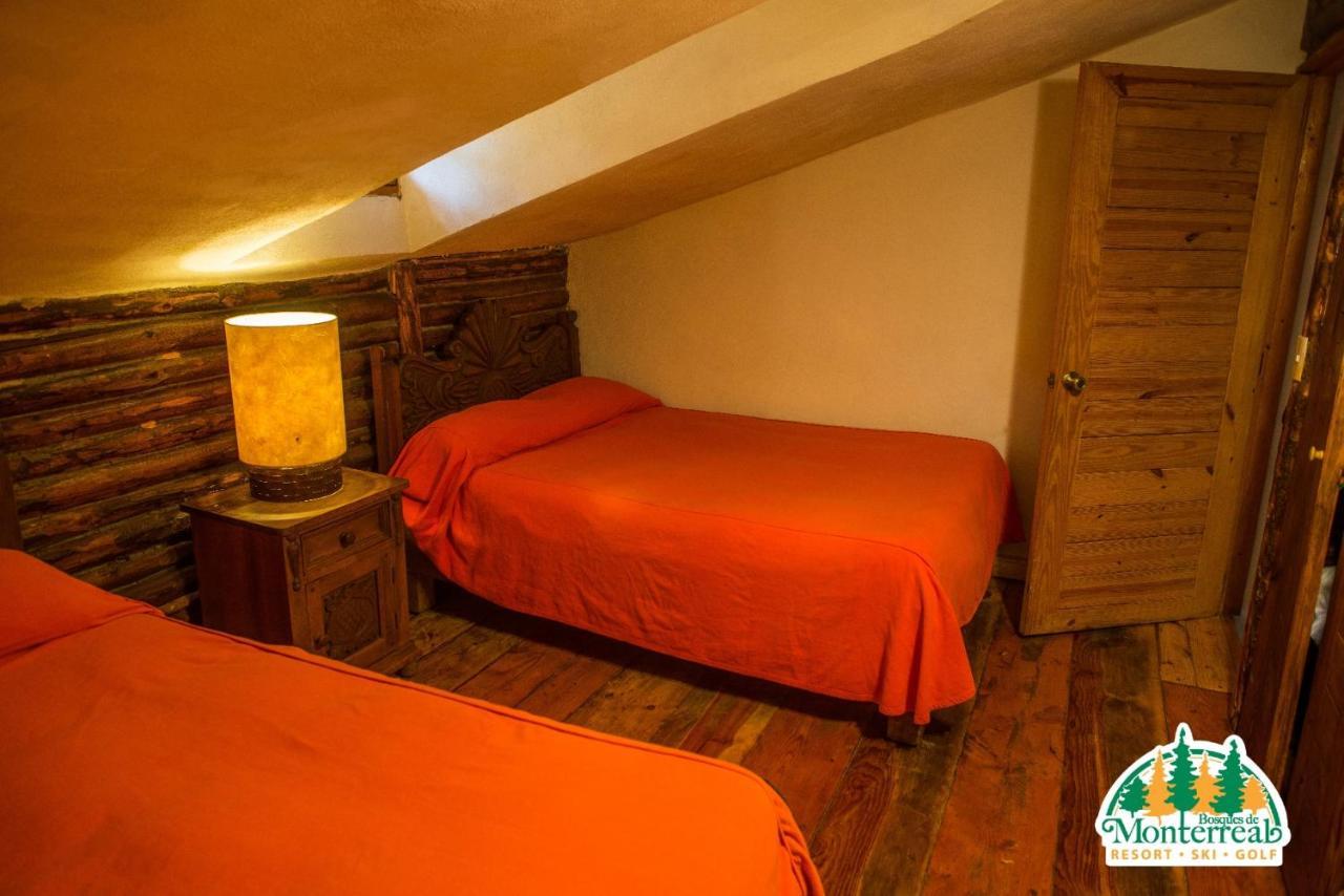 Hotel Bosques De Monterreal San Antonio de las Alazanas Exteriér fotografie
