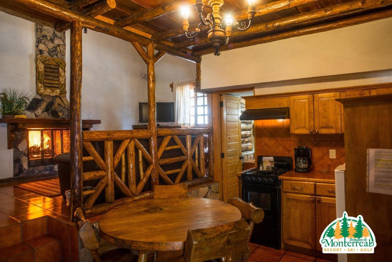 Hotel Bosques De Monterreal San Antonio de las Alazanas Exteriér fotografie