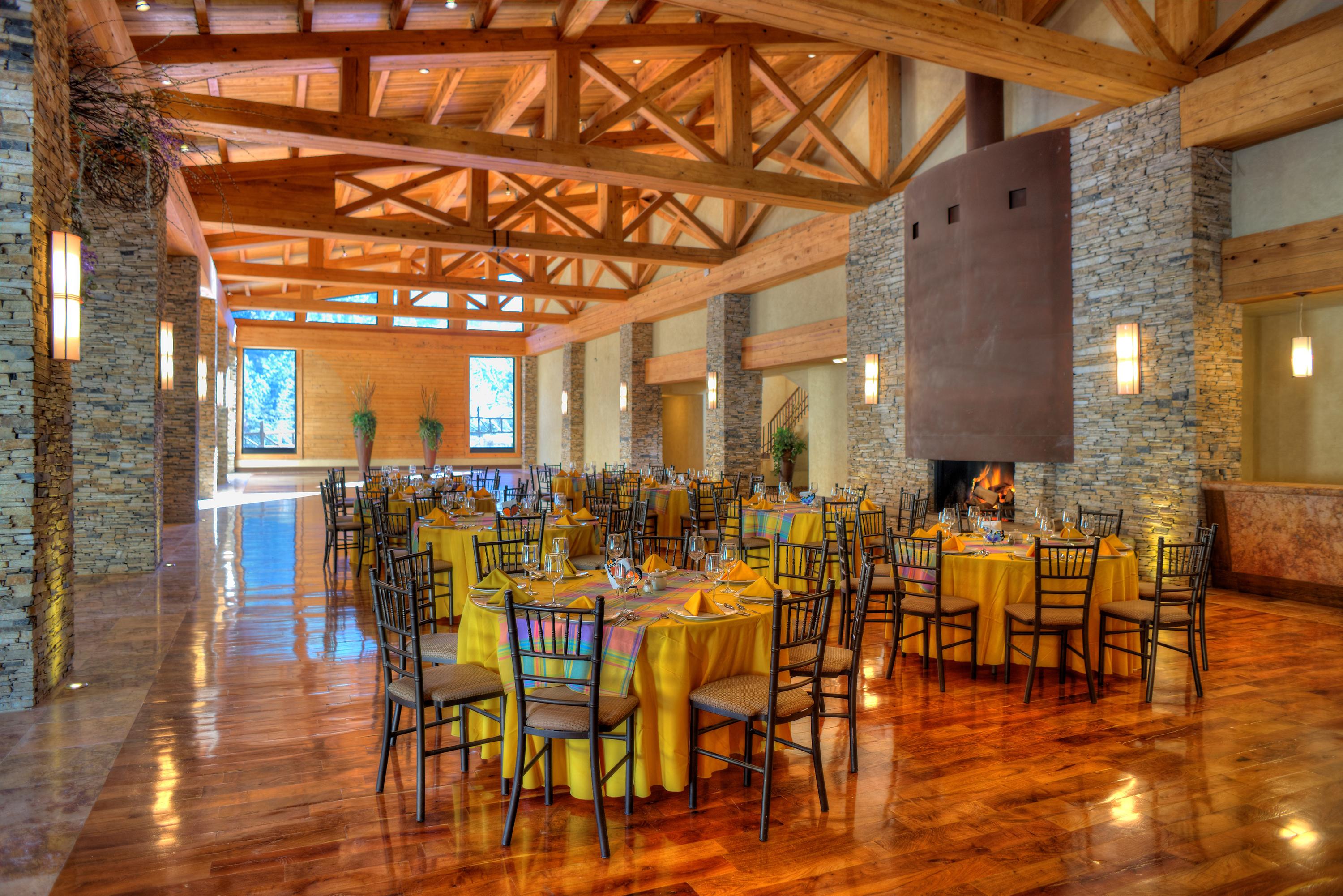 Hotel Bosques De Monterreal San Antonio de las Alazanas Exteriér fotografie